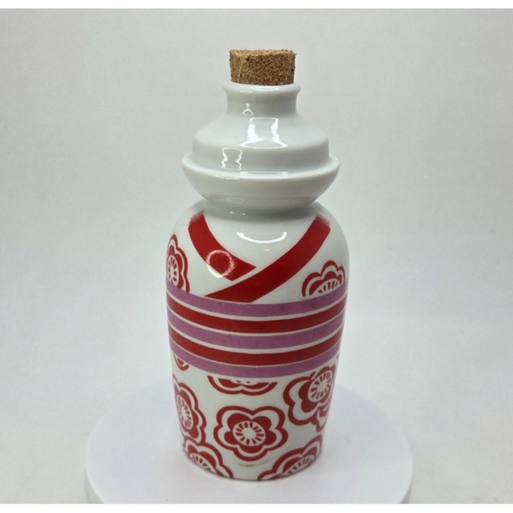Vintage Kikkoman Porcelain/Ceramic Wine Sake Bottle With Cork‎ Made In Japan